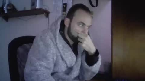 Snapshot of joaodias_18 chatting on December 5, 10:01 pm joaodias_18 online show from December 5, 10:01 pm