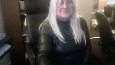 Snapshot of joelatex chatting on October 29, 8:45 pm Joelatex online show from October 29, 8:45 pm