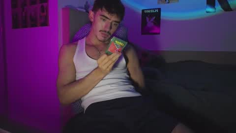 JoeOsulli online show from November 20, 9:13 pm