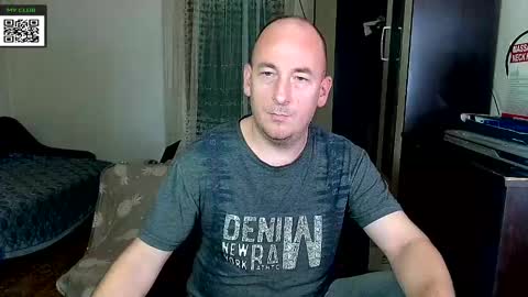 Johan online show from December 6, 3:33 pm