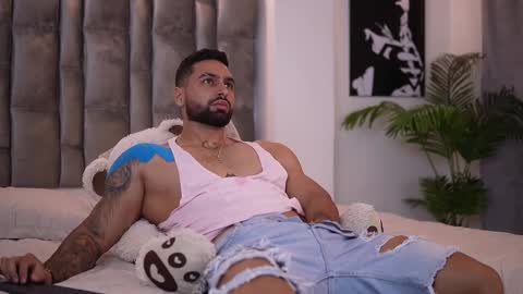 john online show from February 12, 8:50 pm