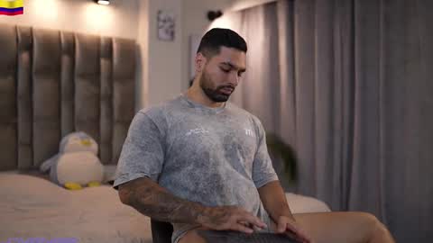 john online show from September 23, 12:43 am