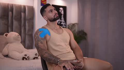 john online show from February 9, 2:18 pm