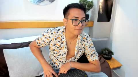 johnbelrose online show from November 18, 7:28 pm