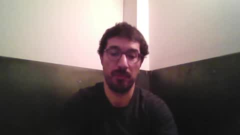 Snapshot of johnparis7575 chatting on January 6, 9:43 pm Johnfrench online show from January 6, 9:43 pm