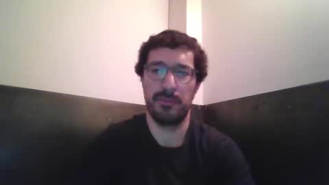 Snapshot of johnparis7575 chatting on January 22, 12:49 pm Johnfrench online show from January 22, 12:49 pm