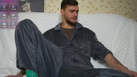 John online show from January 17, 9:45 am