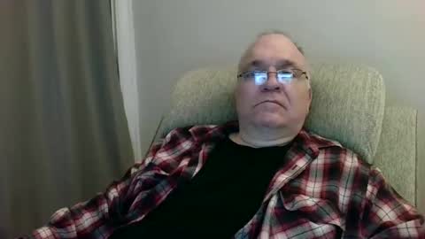 joker5339 online show from March 8, 2:15 am