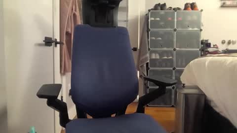 Mason online show from October 31, 3:59 pm