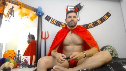  JONAS BEARD  online show from October 31, 4:10 pm