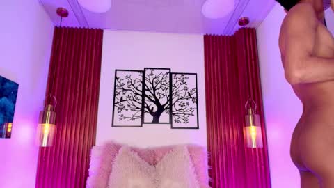 Jonas  online show from January 18, 5:42 am