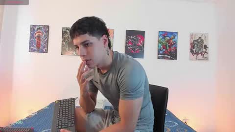 Instagram jonathanfit14 online show from March 26, 9:08 pm