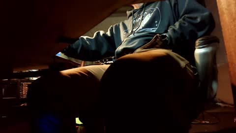 Jonathon Swift online show from December 25, 5:37 am