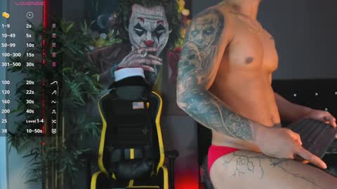 Snapshot of jordan_mayers chatting on December 11, 8:59 am Jordan online show from December 11, 8:59 am