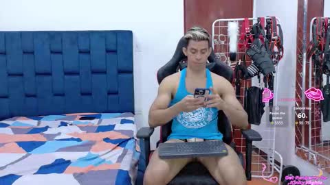 jose_rumbero91 online show from December 2, 1:03 pm