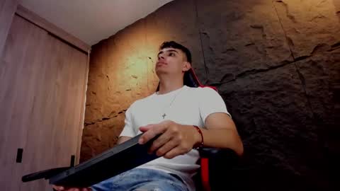 JOSEPH  online show from October 17, 11:47 am