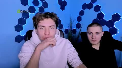 joseph_bear_ online show from February 16, 7:45 pm