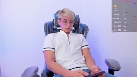 JOSEPH BROWN online show from December 31, 12:57 pm