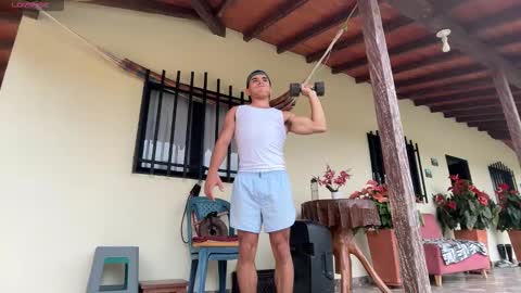 Im Jouliano online show from February 16, 10:30 pm