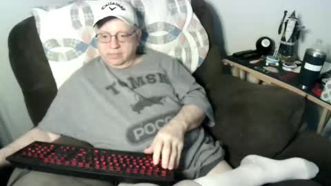 jpmel99 online show from April 11, 11:41 pm