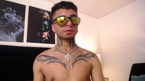 juancamilo66_ online show from January 5, 7:49 pm