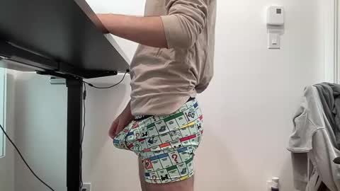 Snapshot of juicy_boy21 chatting on October 8, 1:04 pm juicy boy21 online show from October 8, 1:04 pm