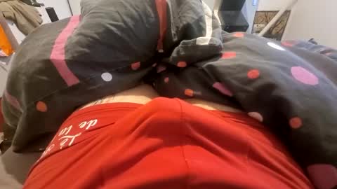 Snapshot of juju63630 chatting on November 1, 6:39 am Juju online show from November 1, 6:39 am