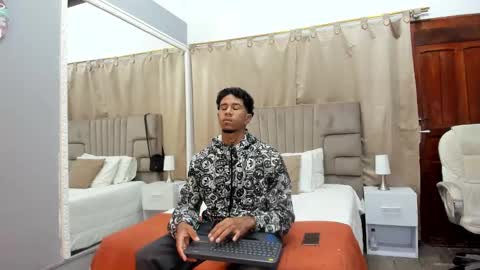 julian billy online show from January 4, 11:22 am