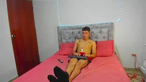 julian online show from February 24, 5:03 pm