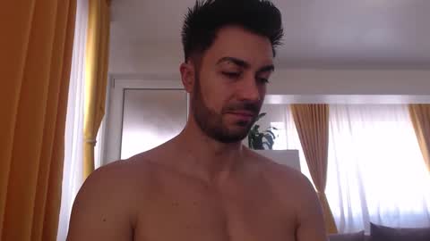 JulianRoyce online show from January 12, 10:52 am