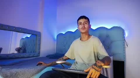 jullian online show from February 10, 11:37 am