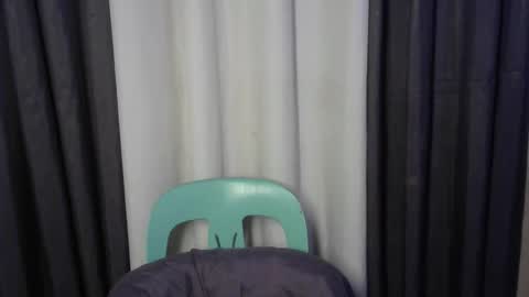 call me julz online show from February 3, 11:59 am