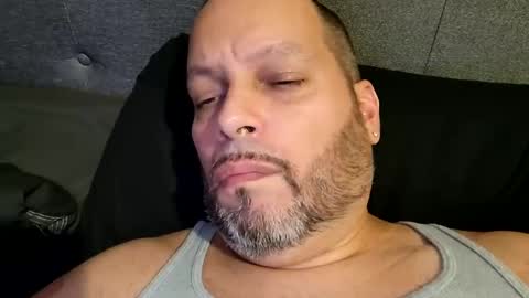 Snapshot of just2much4uboo1 chatting on October 26, 5:42 am Just2much4uboo1 online show from October 26, 5:42 am