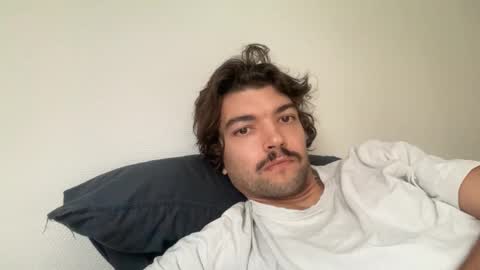 just_a_guy_with_a_big_cock online show from November 16, 2:30 pm