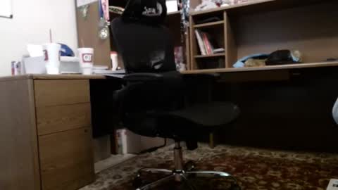 Your Zaddy online show from November 23, 8:47 am