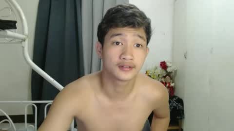 Cyril online show from March 12, 8:38 pm