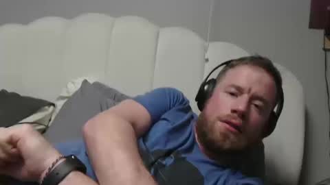 justformeandmyself1234 online show from October 12, 4:06 am