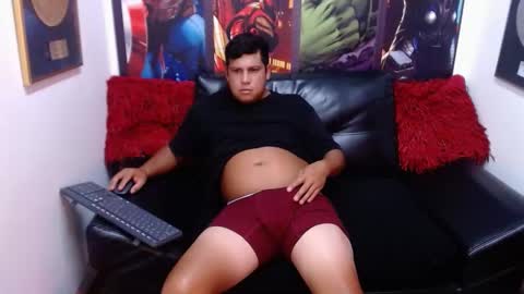 JUSTIN online show from November 5, 2:02 am