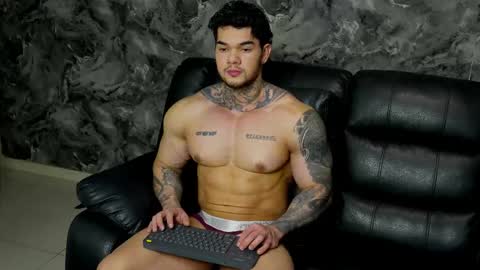 justin clark1 online show from February 20, 4:31 am