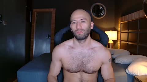 Justin online show from January 25, 11:00 pm