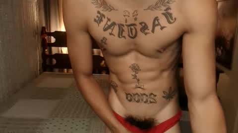 justine_hunk online show from December 4, 7:59 am