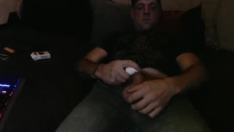 Snapshot of justinmoore1987 chatting on October 24, 1:35 pm justinmoore1987 online show from October 24, 1:35 pm