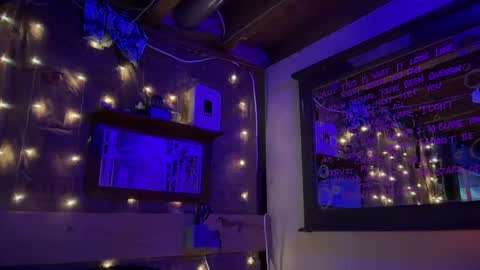 Snapshot of justinmoore1987 chatting on February 20, 6:17 am justinmoore1987 online show from February 20, 6:17 am