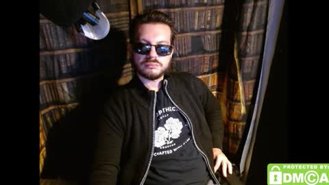 M. Dean online show from November 21, 6:01 am