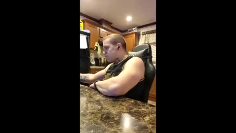 justus0624 online show from April 4, 1:24 am