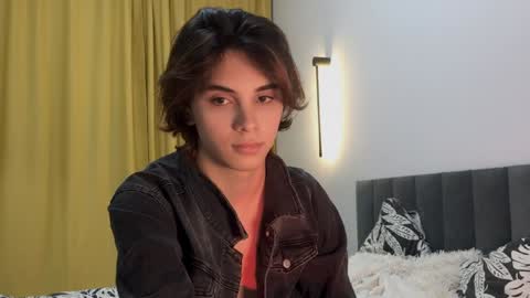 Snapshot of k0sta_32 chatting on January 22, 8:06 pm  k0sta online show from January 22, 8:06 pm