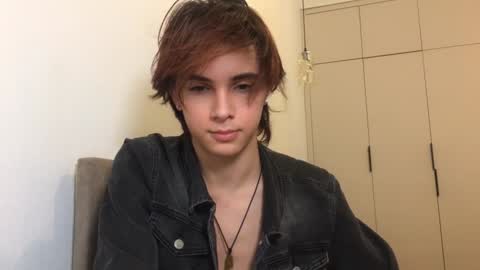 Snapshot of k0sta_32 chatting on December 30, 5:34 pm  k0sta online show from December 30, 5:34 pm