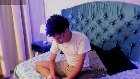 kai online show from February 25, 3:29 am