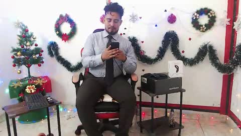 Kaleth online show from November 27, 8:45 pm