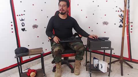 Kaleth online show from October 15, 2:35 pm